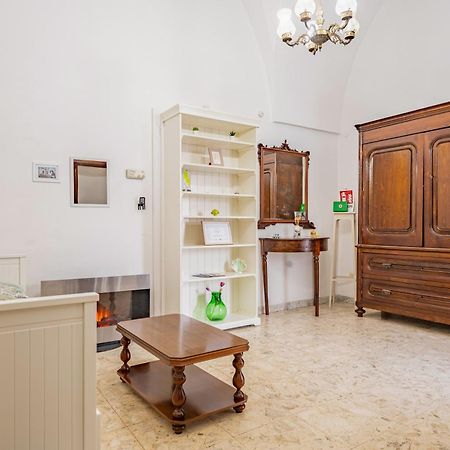 Appartement Ανδρείος - Andreios à Ostuni Extérieur photo